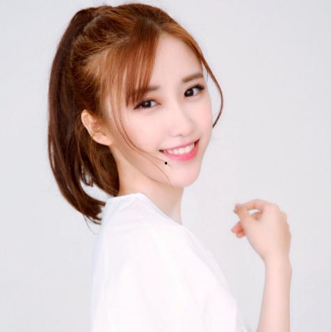 乐歆的个人资料,才华横溢的音乐才女，用音符编织梦想人生